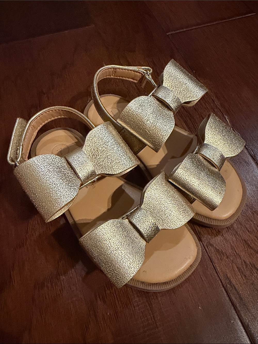 Cat & Jack Girls' Gold Bow Strap Sandals